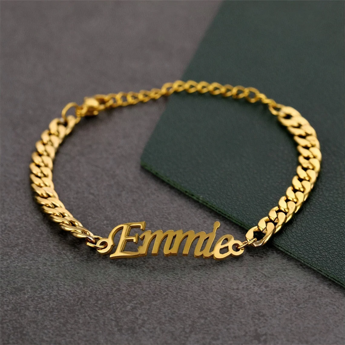 Custom name chain bracelet from MUHVA STORE featuring a personalized metal chain with engraved name, stylish jewelry accessory.