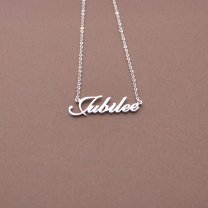 Personalized name necklace by Muhva Store featuring a sleek chain and custom engraved name pendant on a white background.